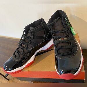 Air Jordanan 11 Retro 9 1/2